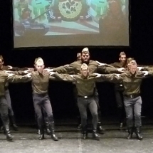Bolyai 12d tánc - katonai